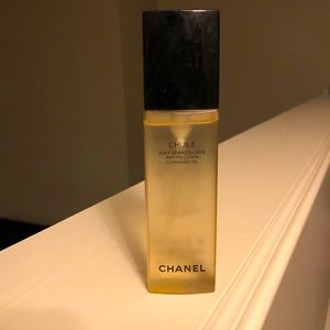 Chanel l’huile cleansing oil